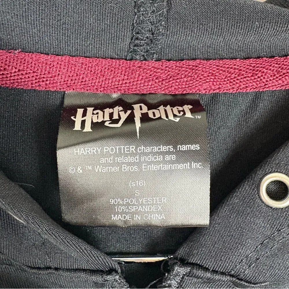 Harry Potter Quidditch Zip-Up Sweater‎